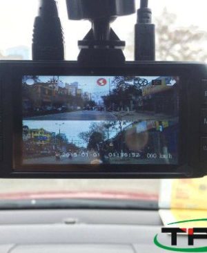 camera-hanh-trinh-xe-mazda2
