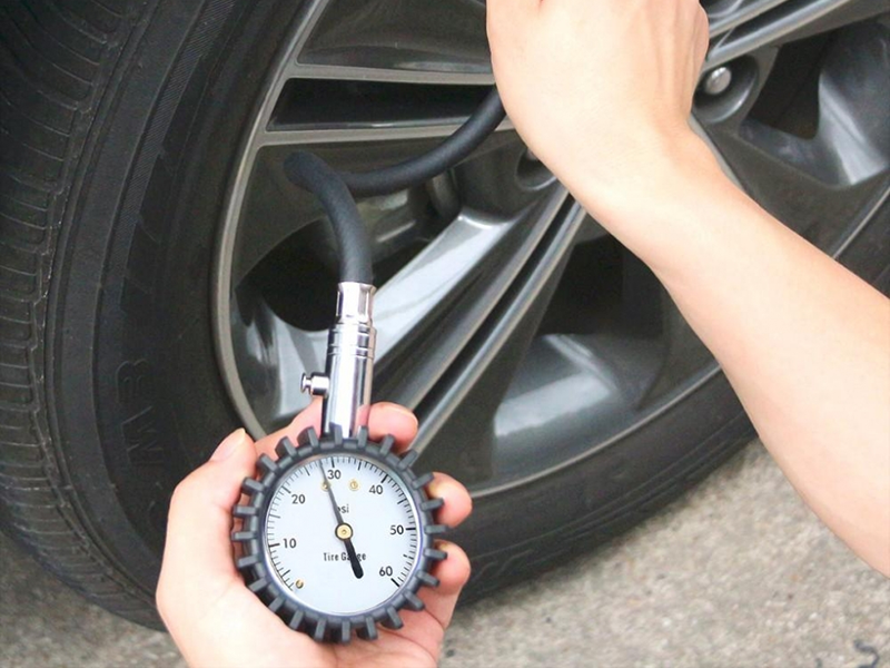 Lợi ích khi lắp cảm biến áp suất lốp  