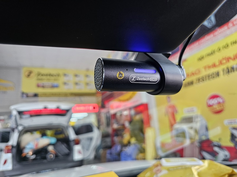 Camera hành trình Zestech cho ô tô, xe hơi giá bao nhiêu? Bảng giá chi tiết