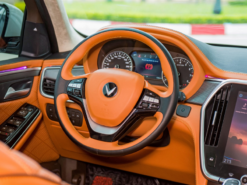 Khâu bọc da vô lăng xe Toyota Vios dịch vụ tận nơi