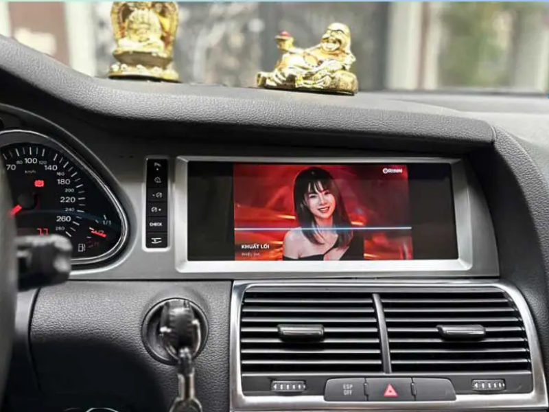 Màn hình Android FLY AUDIO cho xe Audi Q7 (2006-2015)