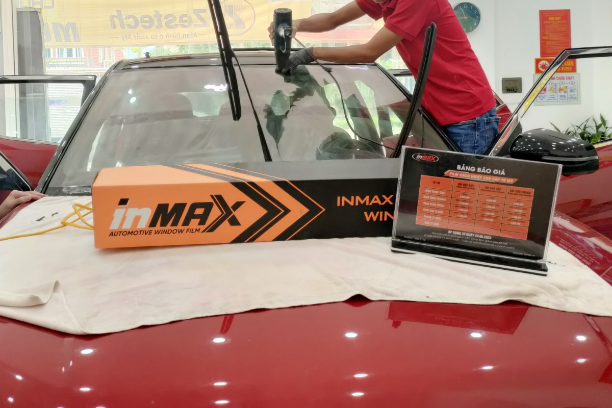 Phim cách nhiệt INMAX tiêu chuẩn cho xe 7 chỗ