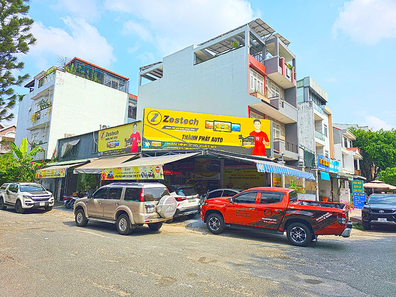 phu kien o to quan thu duc