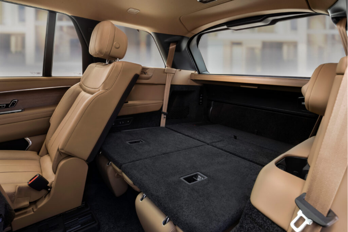BỌC GHẾ DA CHO XE LAND ROVER