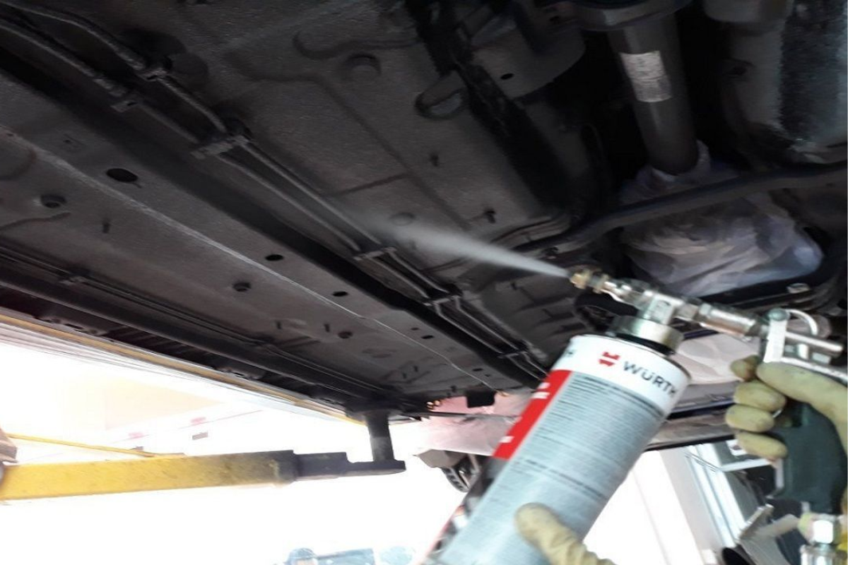 PHỦ GẦM Ô TÔ CHEVROLET COLORADO