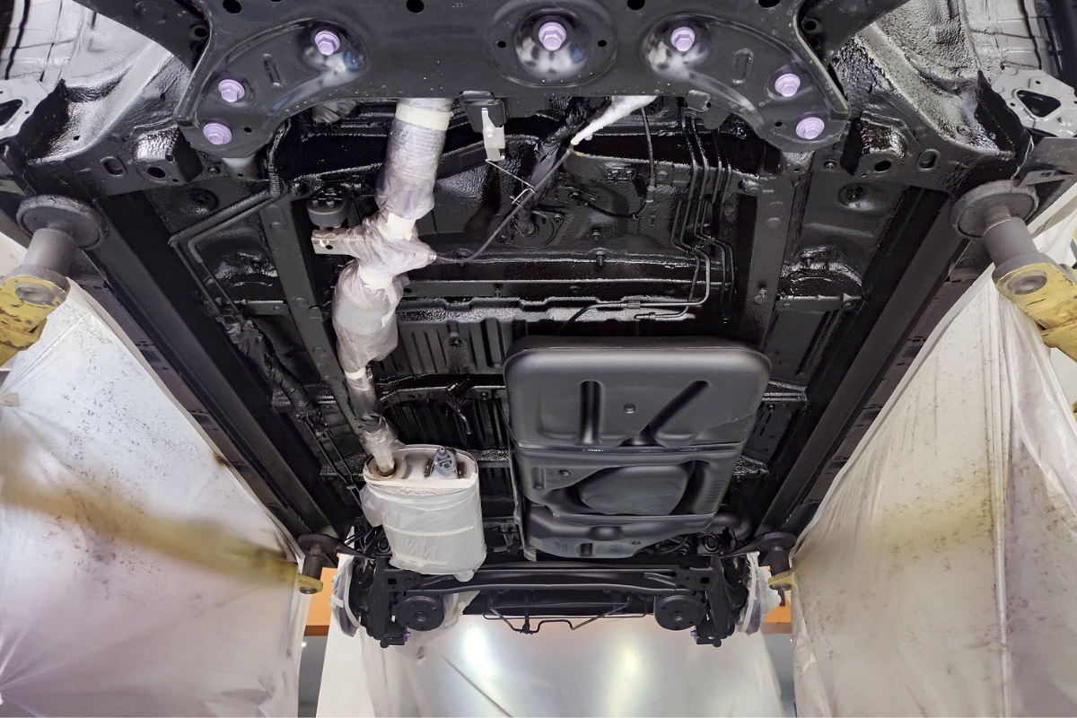 PHỦ GẦM Ô TÔ MITSUBISHI XFORCE