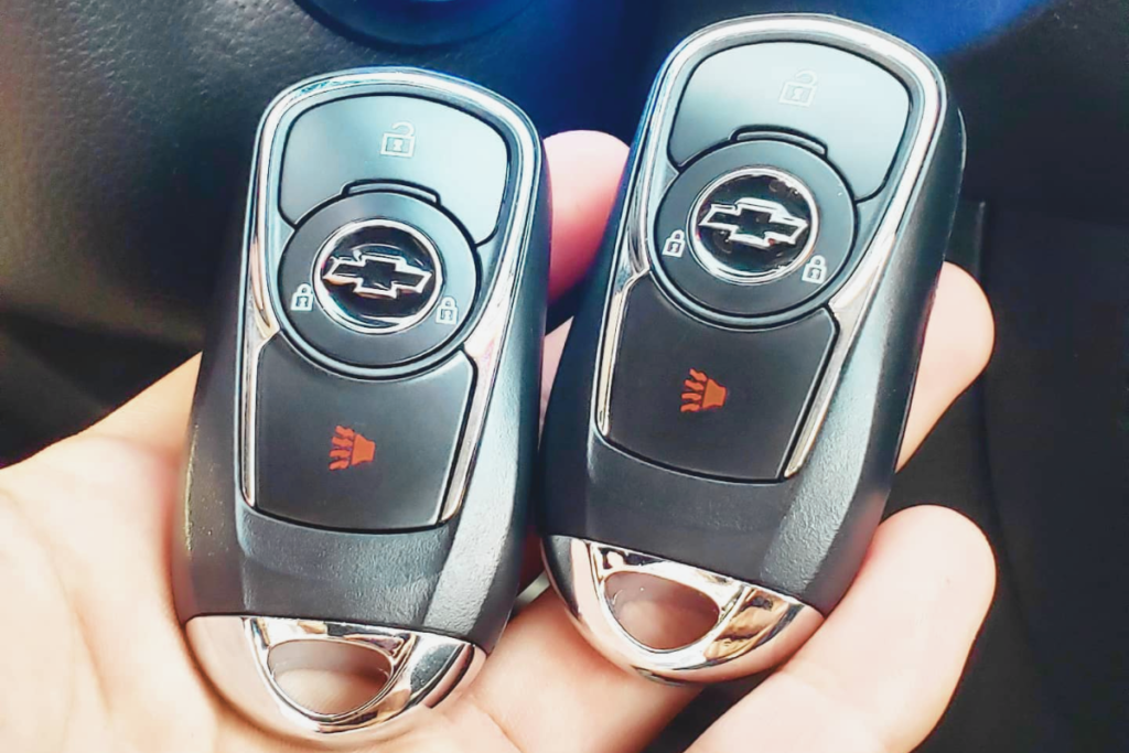 SMART KEY Ô TÔ CHEVROLET COLORADO