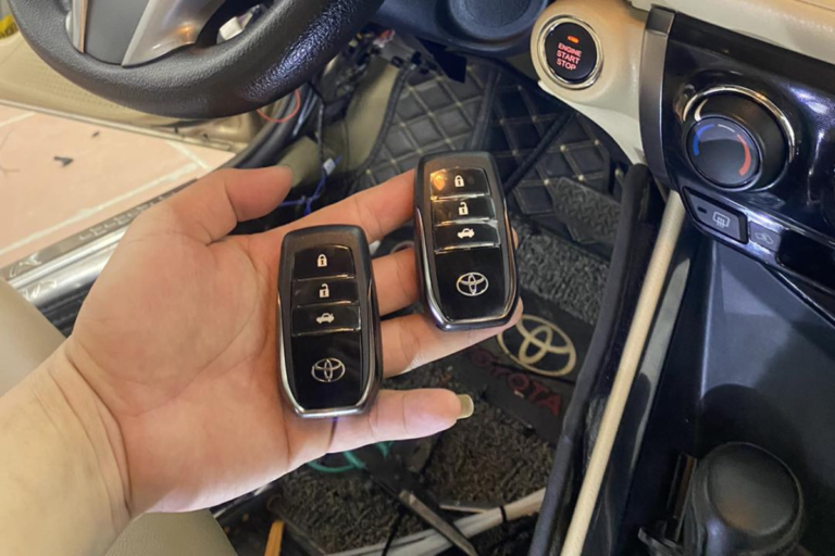 SMART KEY Ô TÔ TOYOTA HIGHLANDER - Ảnh 3
