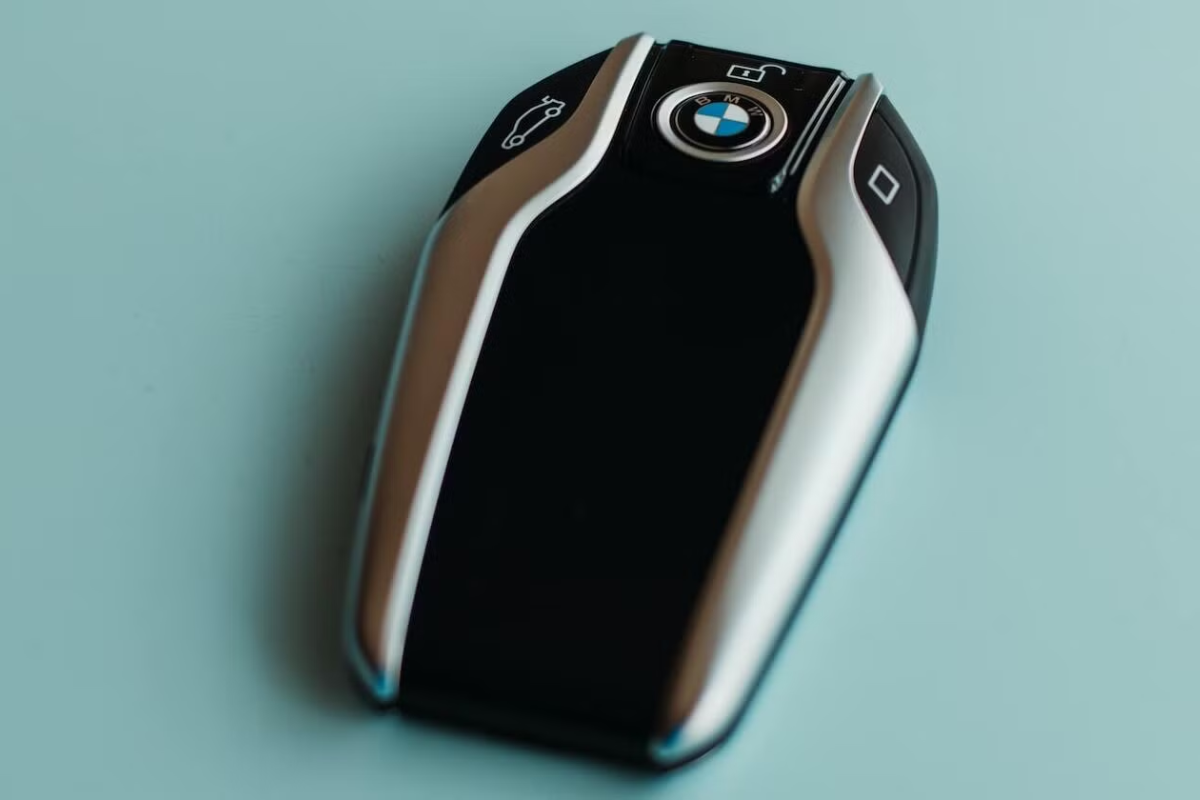 Smart Key Ô Tô Xe Hơi Có Giá Bao Nhiêu? Bảng Giá Chi Tiết