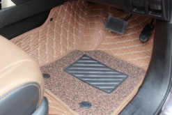 tham-lot-san-5d-o-to-hyundai-tucson 2