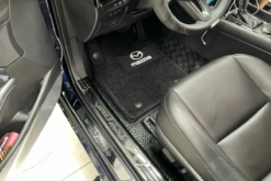 tham-lot-san-xe-mazda-3-360-do