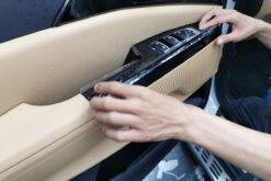 Dán PPF Cho Nút Bấm Trung Tâm