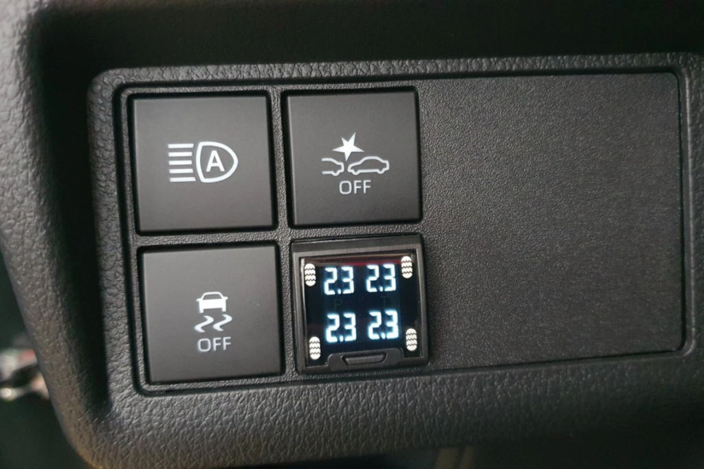 Lắp Đặt Cảm Biến Áp Suất Lốp Ô Tô Tại TP. Thủ Đức