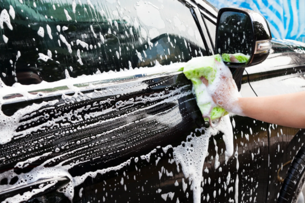 Rửa xe ô tô tại Quận 2 – Chăm sóc xe chuyên sâu, sạch bóng như mới - Ảnh 3