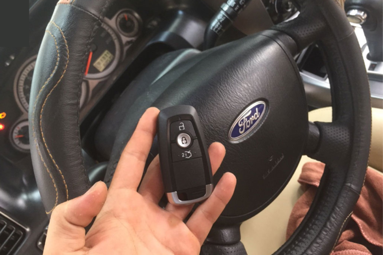SMART KEY Ô TÔ FORD ESCAPE – ĐỀ NỔ XE HƠI TỪ XA - Ảnh 2