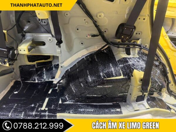 Dán Cách Âm Full Xe VinFast Limo Green - Ảnh 5