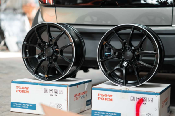 Thay Mâm R17 Và 4 Lốp Mới Cho Xe VinFast VF3 - Ảnh 2