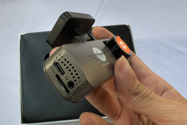 Camera Hành Trình Yuemi Y1 Cho Ô Tô - Ảnh 4
