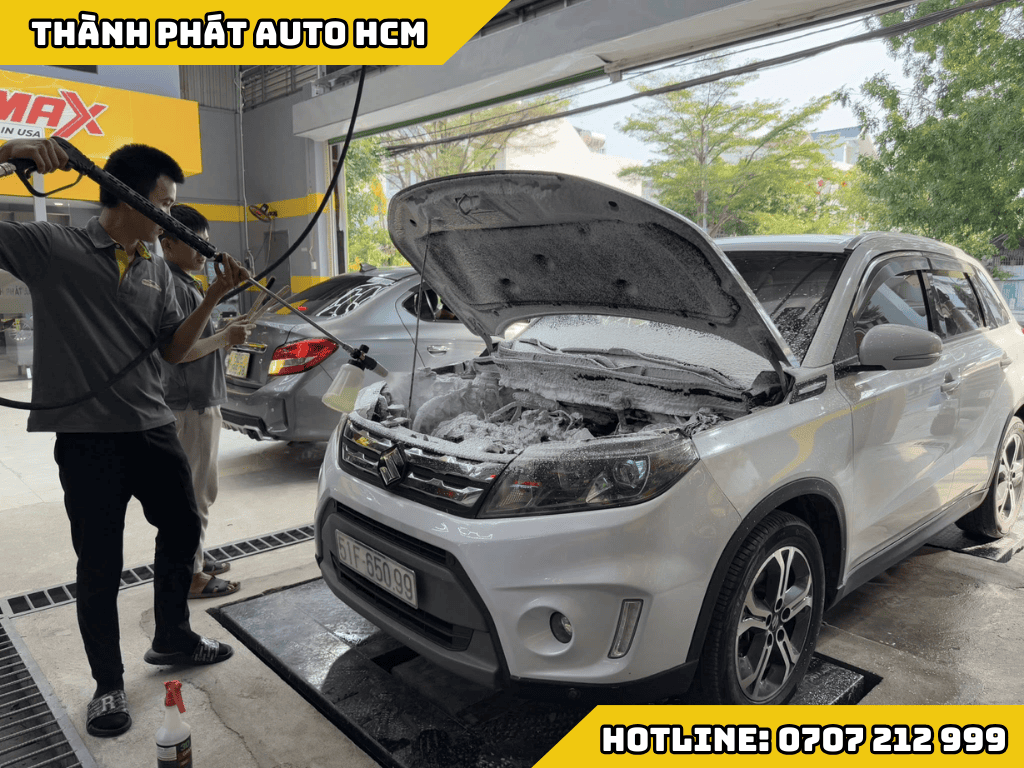 Vệ Sinh Khoang Máy Xe Ô Tô Tại Quận Gò Vấp