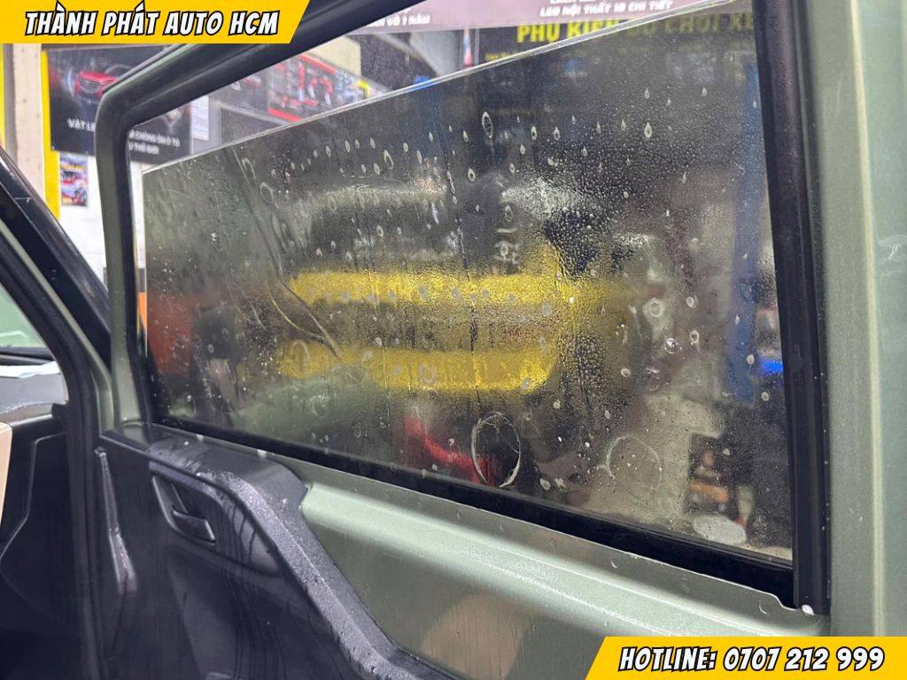 dán phim cách nhiệt tại Thành Phát Auto