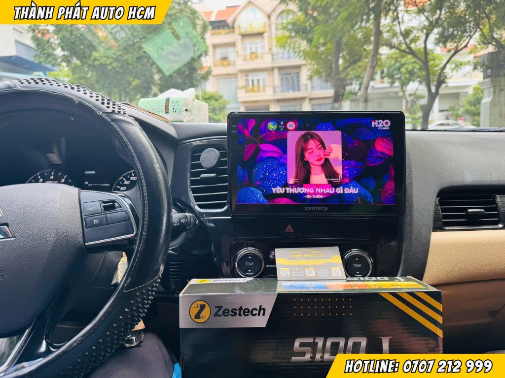 Lắp Màn Hình S100J Cho Xe Outlander