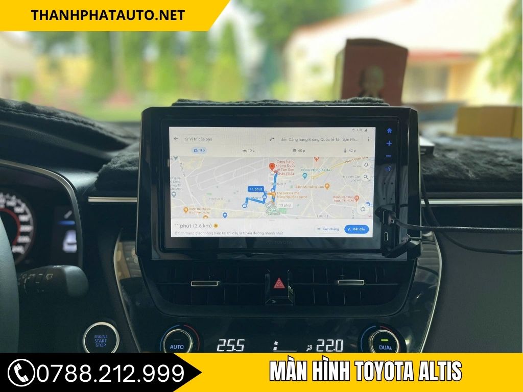 màn hình ô tô altis