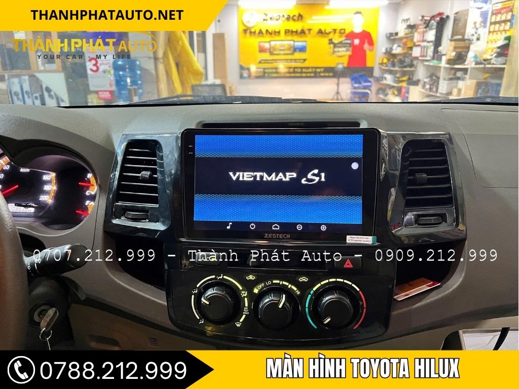 màn hình toyota hilux