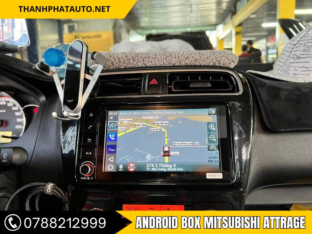Lắp android box Attrage