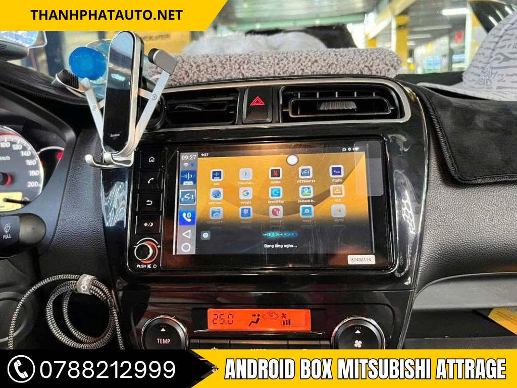 Lắp android box Attrage