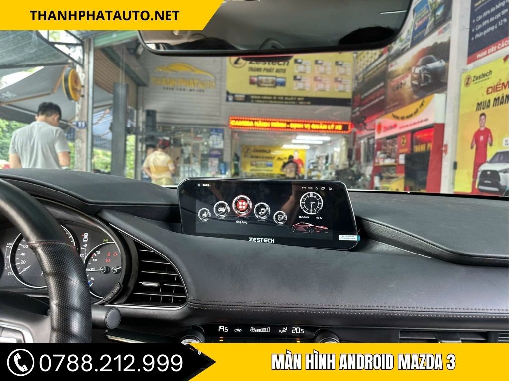 màn hình Mazda 3