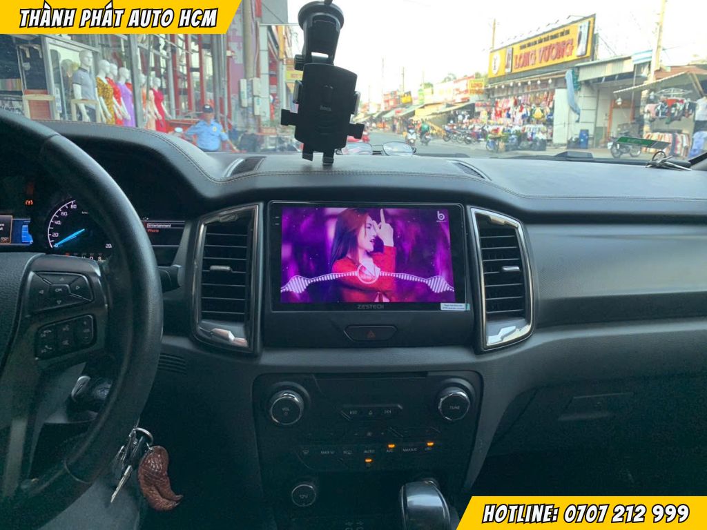 Màn Hình Android Cho Xe Ford Wildtrak