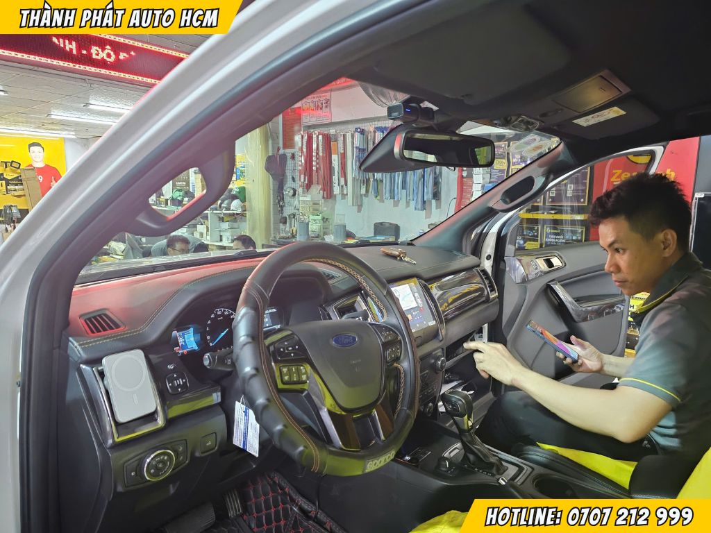 Màn Hình Android Cho Xe Ford Wildtrak