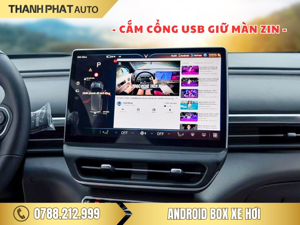 Màn hình ô tô hiển thị giao diện YouTube sau khi lắp Android Box tại Thành Phát Auto. Thiết bị Android Box ô tô tại Tây Ninh được kết nối qua cổng USB, giữ nguyên hệ thống màn hình zin, giúp chủ xe xem video, nghe nhạc, dẫn đường và điều khiển bằng giọng nói. Giải pháp nâng cấp thông minh giúp xe hơi tại Tây Ninh hiện đại và tiện nghi hơn, thi công nhanh, không cắt dây điện.