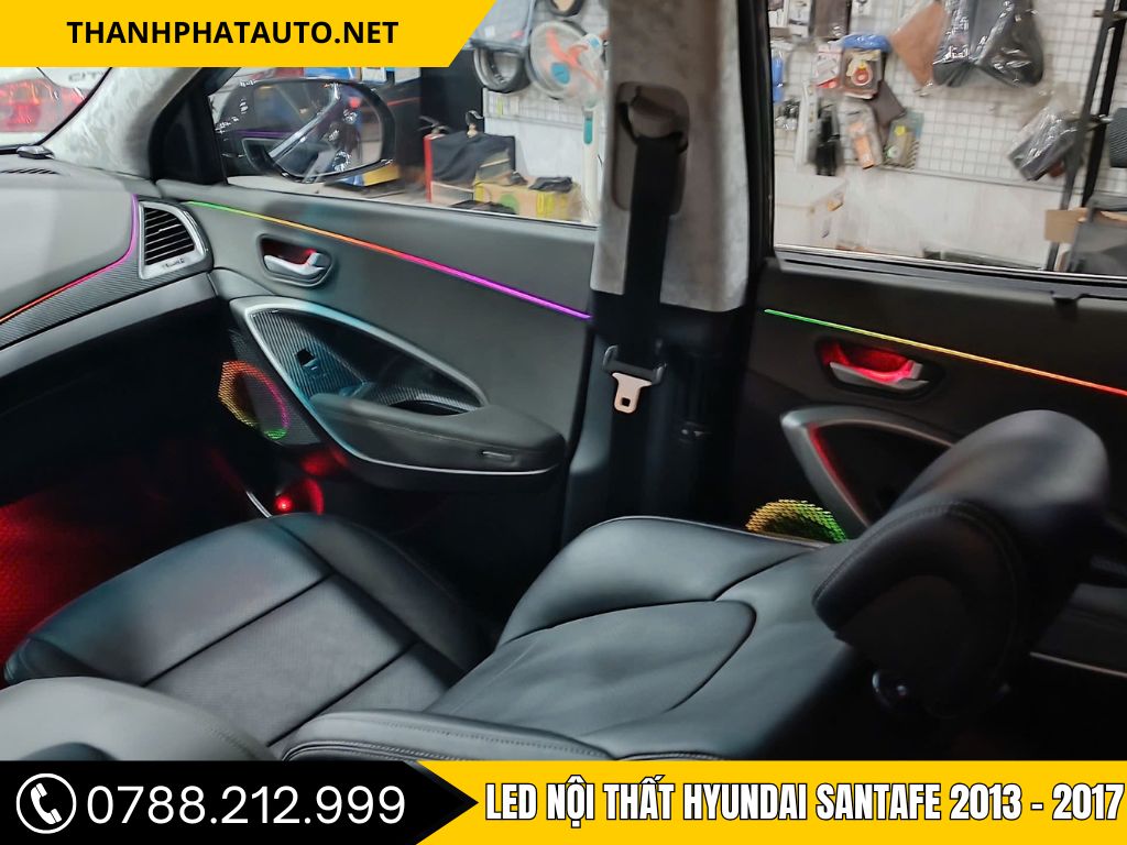 Led nội thất Hyundai SantaFe 2013 - 2017