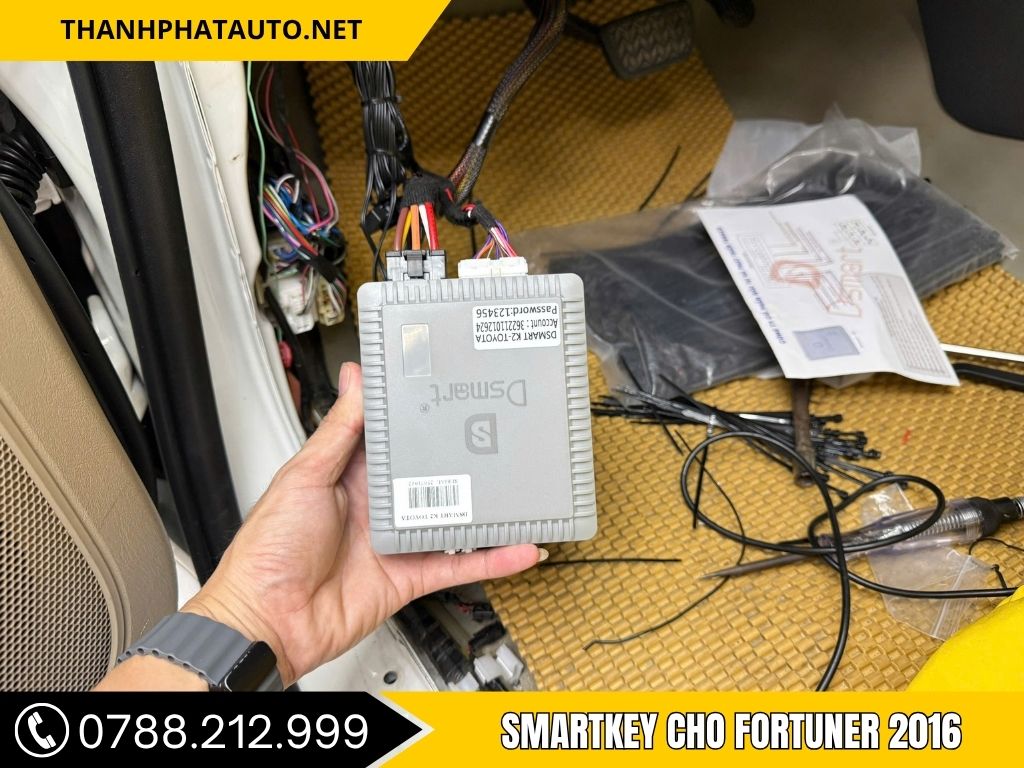 Smartkey cho Ô Tô Toyota Fortuner 2016