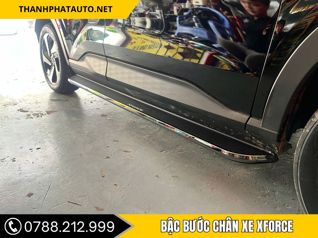 Hình Ảnh Bậc Bước Chân Xe Xforce
