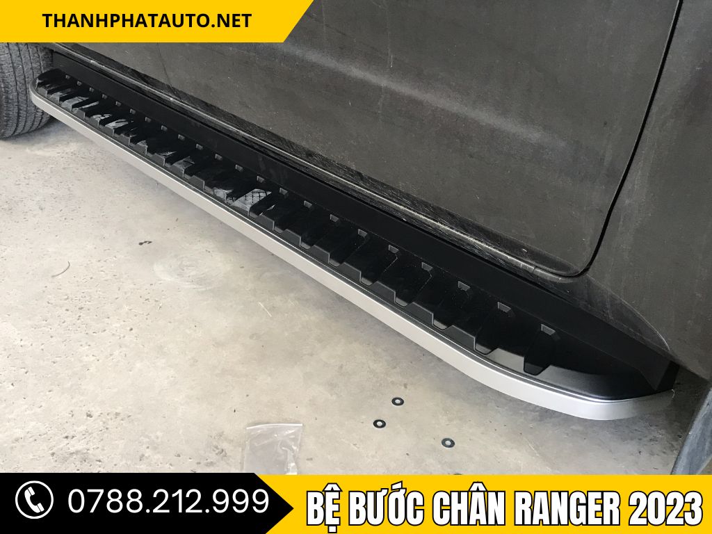 Bệ Bước Chân Cho Ranger 2023