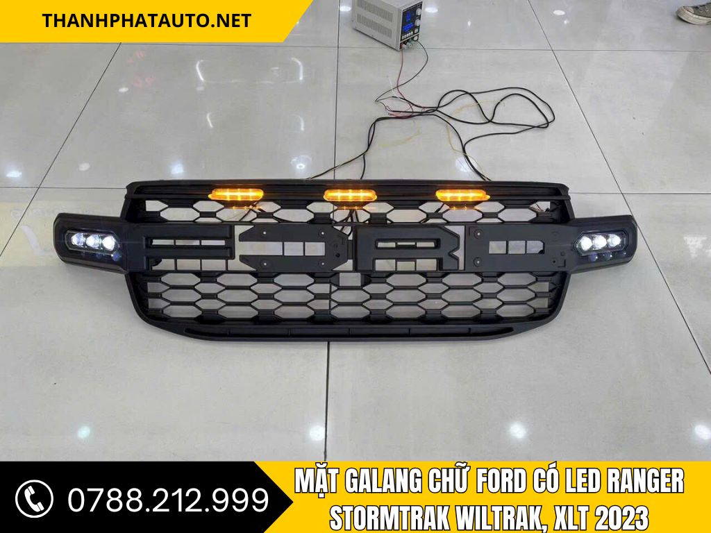 Mặt Galang Chữ Ford Có LED Cho Ranger Stormtrak, Wildtrak, XLT 2023