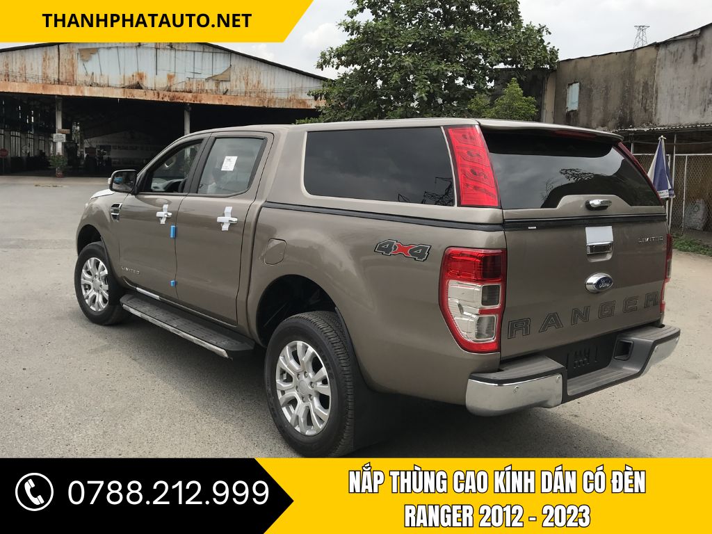 Nắp Thùng Cao Kính Dán Có Đèn Ranger 2012–2023