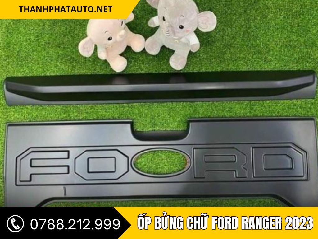 Ốp bửng chữ Ford Ranger 2023