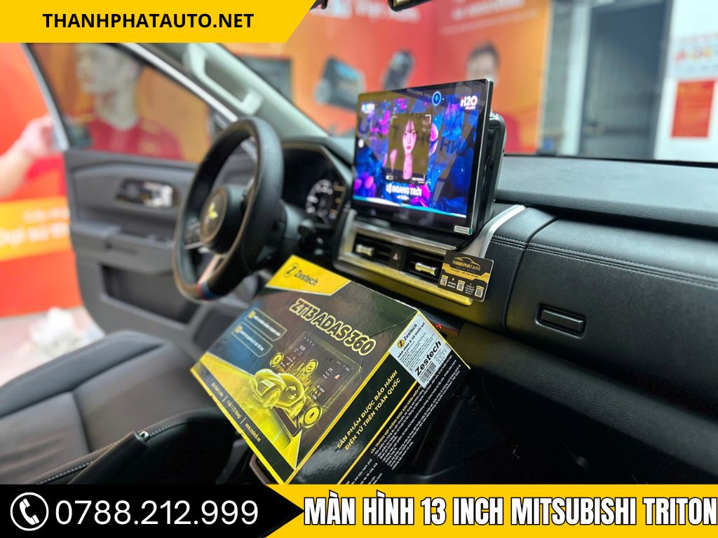 Màn hình 13 inch cho Mitsubishi Triton