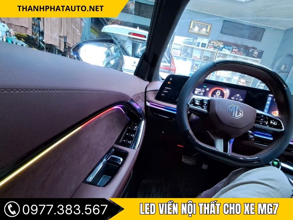 Hình Ảnh Led Viền Nội Thất Cho Xe MG7