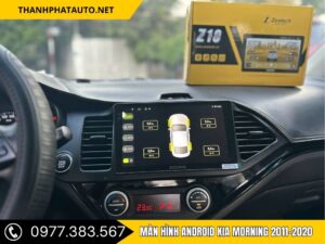 Màn hình android Kia Morning 2011-2020 hiển thị camera lùi rõ nét, lắp gọn gàng trên taplo xe.