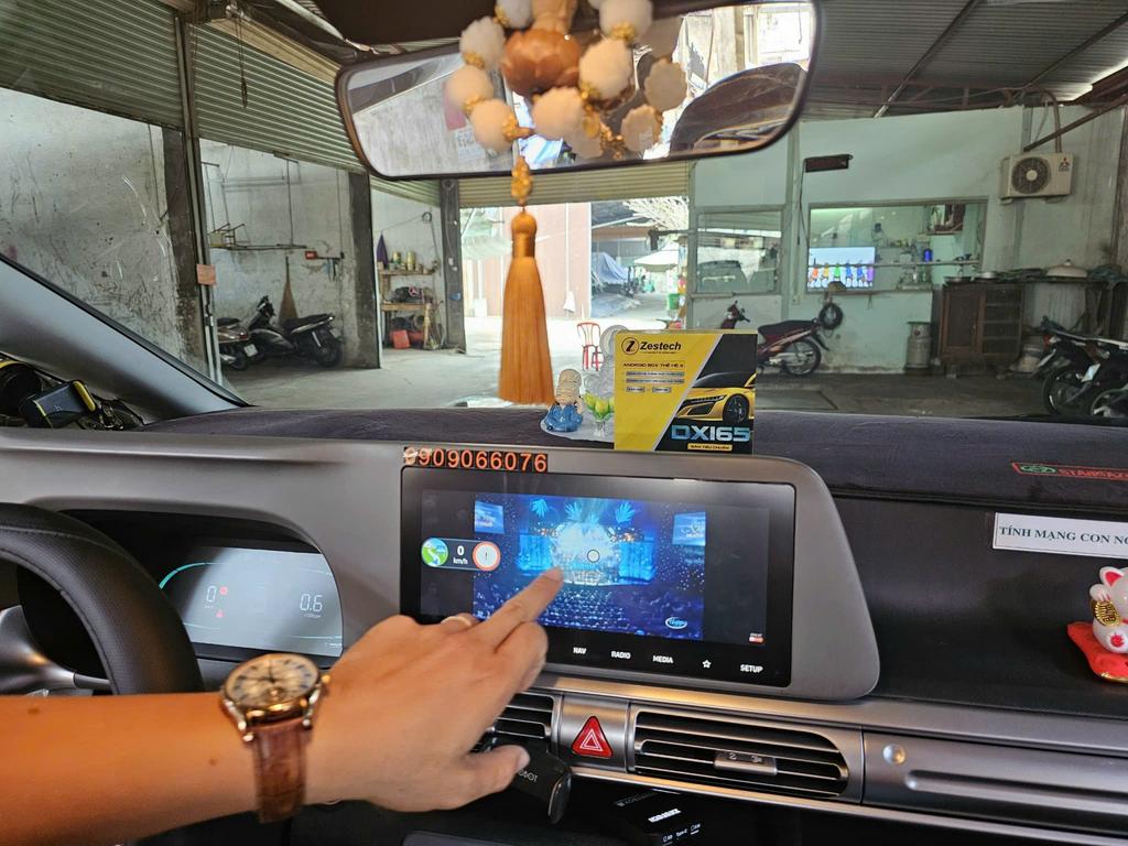 Android Box Hyundai Stargazer 2024 Lắp Đặt Tận Nơi Uy Tín chính hãng 2