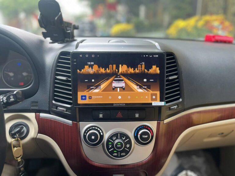 Màn Hình Android Hyundai Santafe 2010 Lắp Đặt Tận Nơi Uy Tín