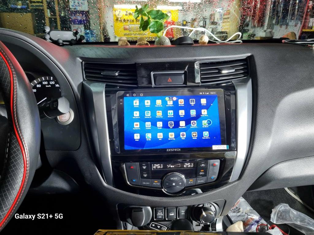 Màn Hình Android Nissan Navara 2020 Lắp Đặt Tận Nơi Uy Tín chính hãng 3