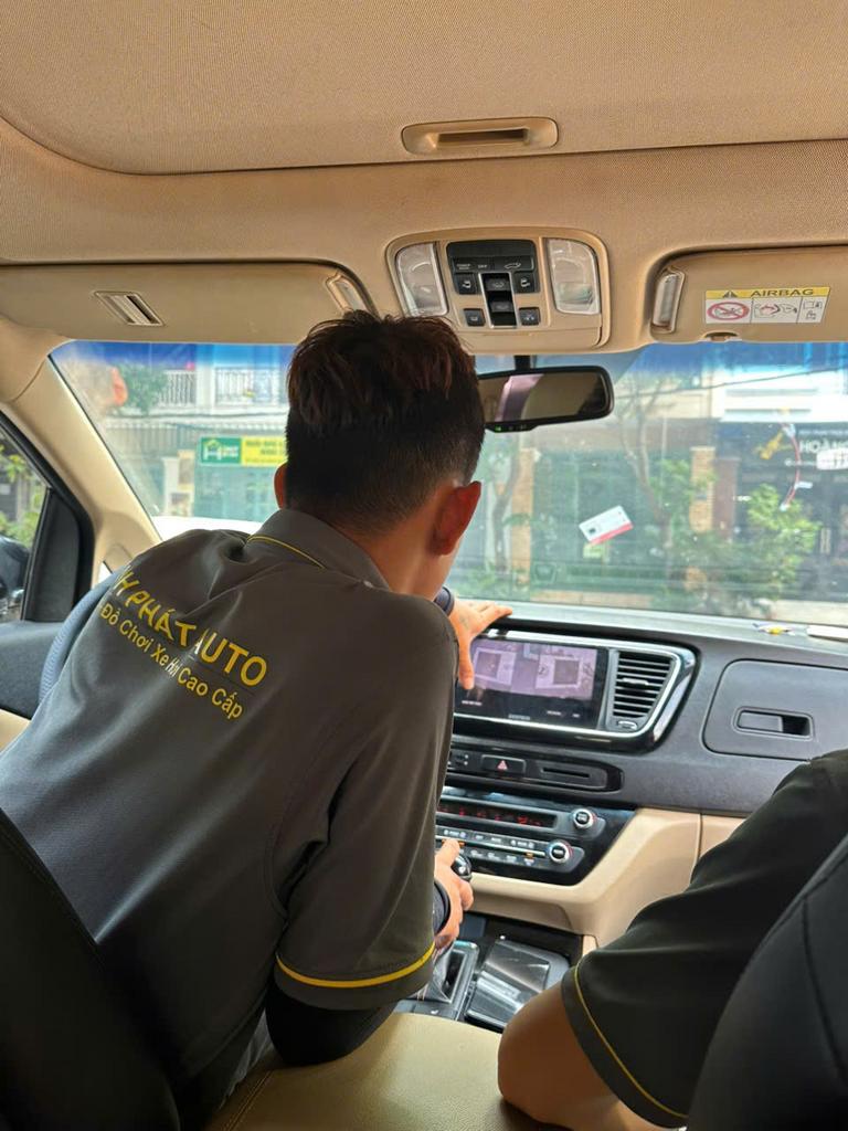 Nâng cấp Màn Hình Z18 360 cho Kia Sedona ngay 4