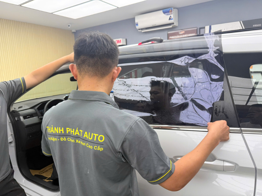 Dán Phim Cách Nhiệt Mitsubishi Xpander 2026 – Giải Pháp Chống Nóng Hiệu Quả