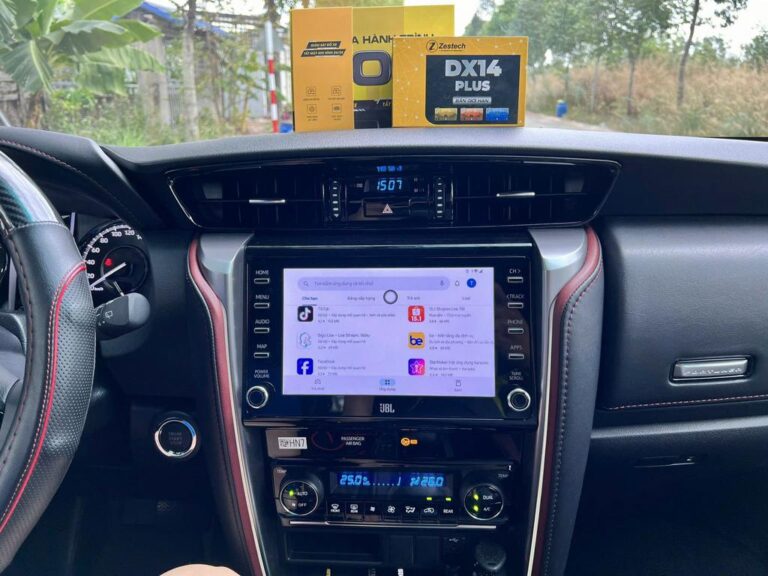 Android Box Toyota Fortuner 2024 Lắp Đặt Tận Nơi Uy Tín