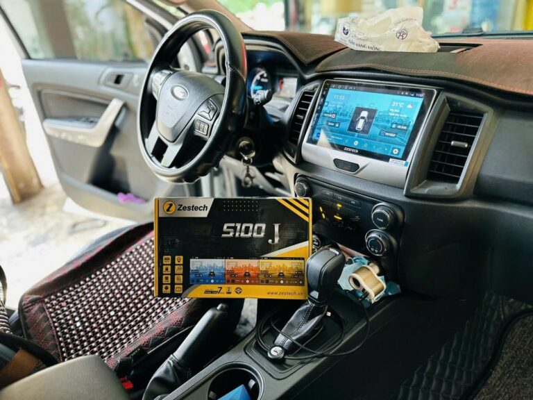 Màn Hình Android Ford Wildtrak 2019 Lắp Đặt Tận Nơi Uy Tín